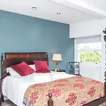 3 Berkeley Square 3*