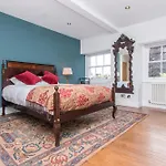 3 Berkeley Square