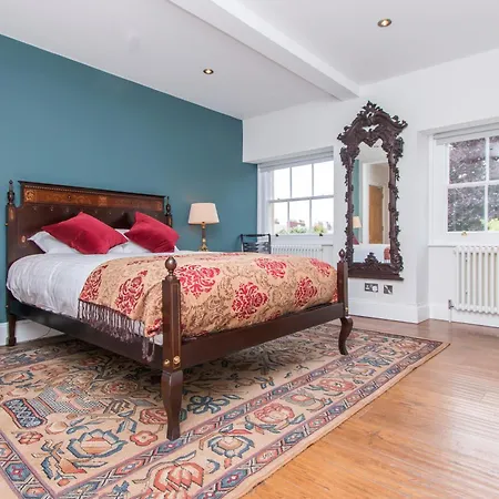 3 Berkeley Square