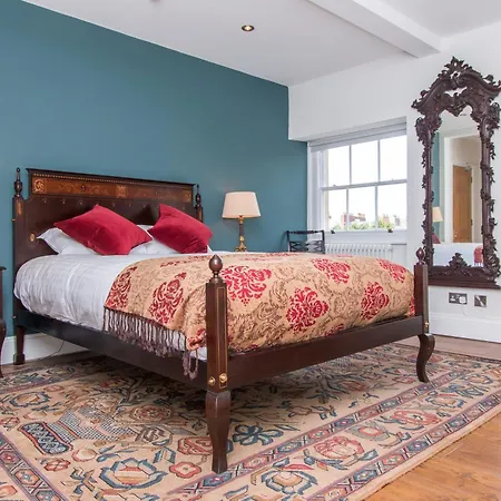 B&B 3 Berkeley Square 브리스틀