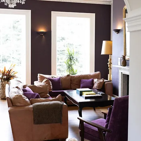 3 Berkeley Square B&B