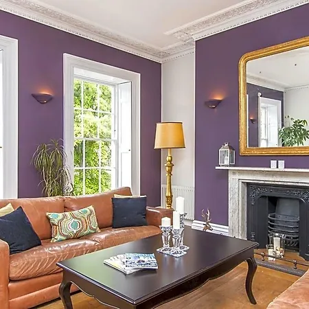 3 Berkeley Square B&B 3*