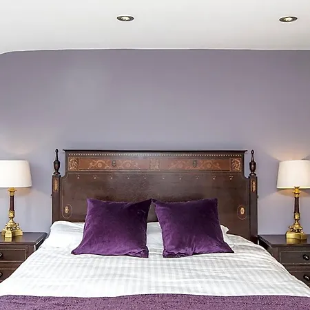 Bed & Breakfast 3 Berkeley Square Bristol
