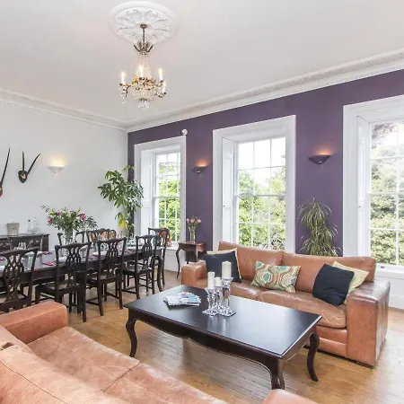 3 Berkeley Square * בריסטול