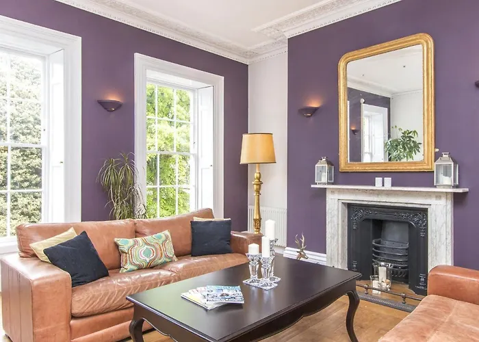 Bed and Breakfast 3 Berkeley Square