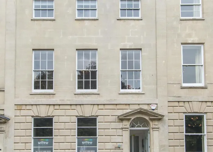 3 Berkeley Square Bed & Breakfast 3*